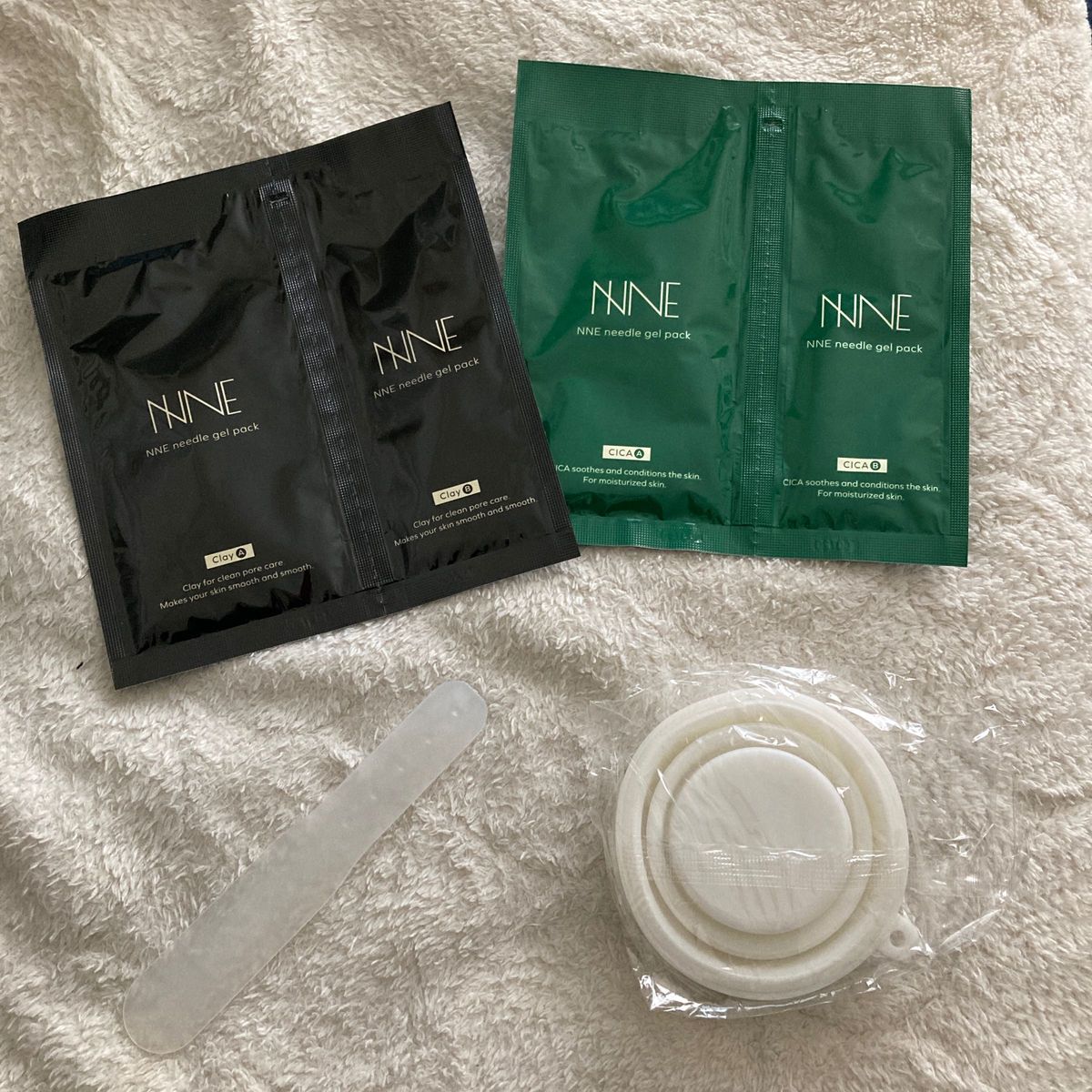 NNE ニードル炭酸パック 黒緑各6包 - パック・フェイスマスク