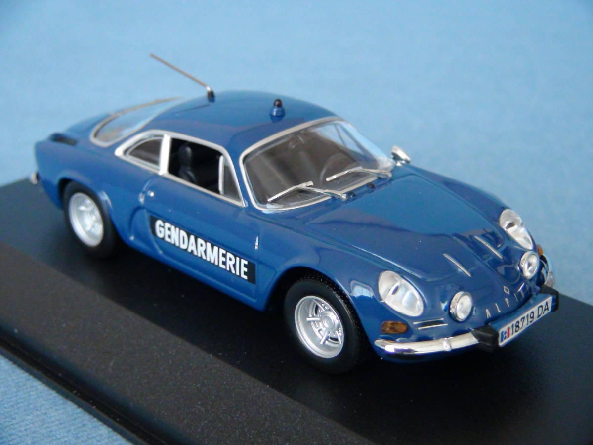 【希少】中期黒箱ミニチャンプス1/43アルピーヌ・ルノーA110クーペ1971年型GENDARMERIE・国家憲兵隊ポリスカー紺色・美品/箱付_画像5