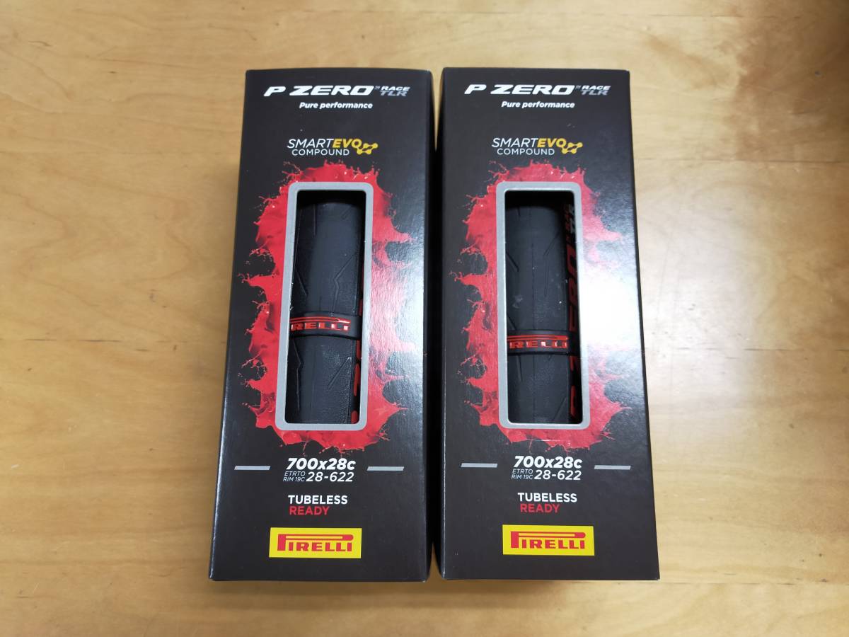 2本セット P ZERO RACE TLR 28C レッド TUBELESS READY 2本セット P ZERO RACE TLR 28C レッド TUBELESS READY