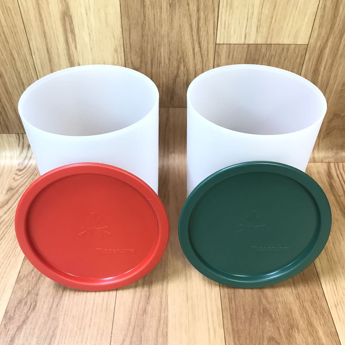 送料無料 未使用品 Tupperware タッパーウェア 丸型 2 0Lx2個 送料無料 未使用品 Tupperware タッパーウェア 丸型 2 0Lx2個
