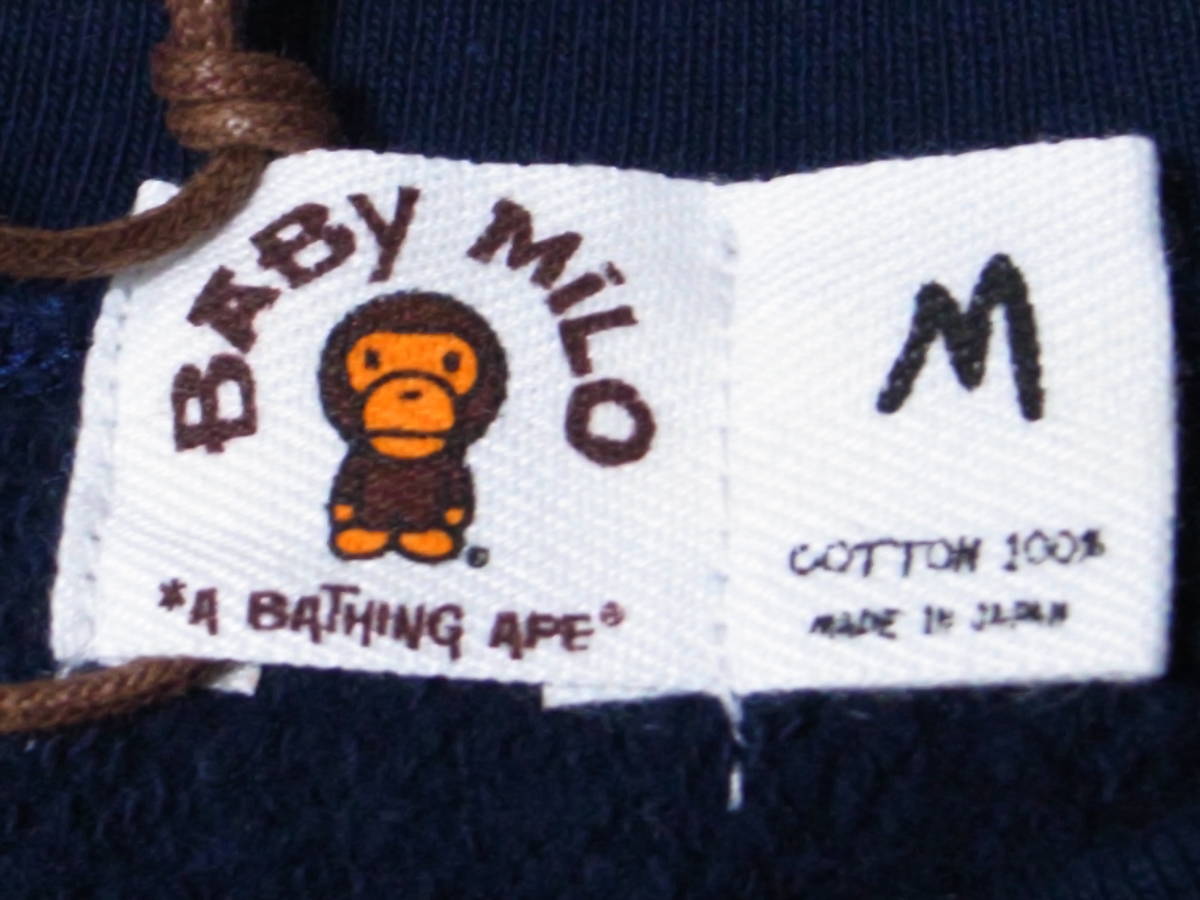 激レア・稀少 A BATHING APE エイプ BABY MILO HAPPY X'MAS 2002 激レア・稀少 A BATHING APE エイプ BABY MILO HAPPY X'MAS 2002