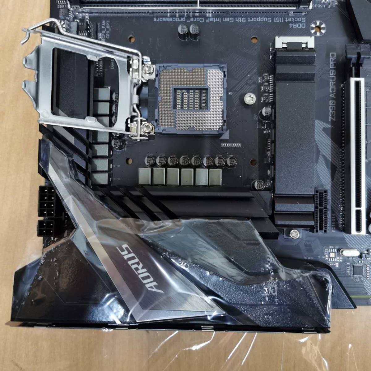 GIGABYTE Z390 AORUS PRO/ATXマザーボード/(LGA1151)INTEL第8,9世代CPU対応/PCパーツ 自作PC DIY 修理材料★通電,BIOS確認のみ_画像8