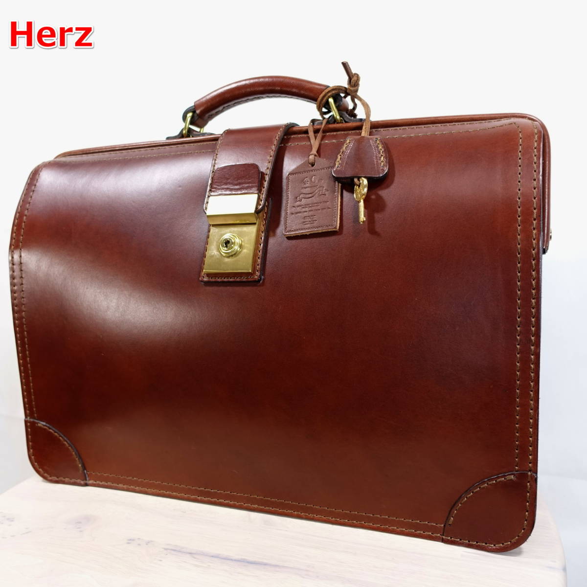 Yahoo!オークション - 【良品】ヘルツ ダレスバッグ Yahoo!オークション - 【良品】ヘルツ ダレスバッグ