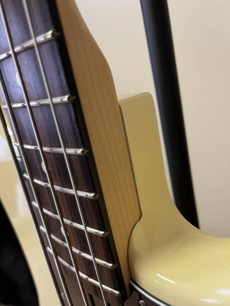 FENDER　USA　AMERICAN　SPECIAL　PRECISIONBASS　極美品　MADE IN USA プレベ　プレシジョンベース　_画像9