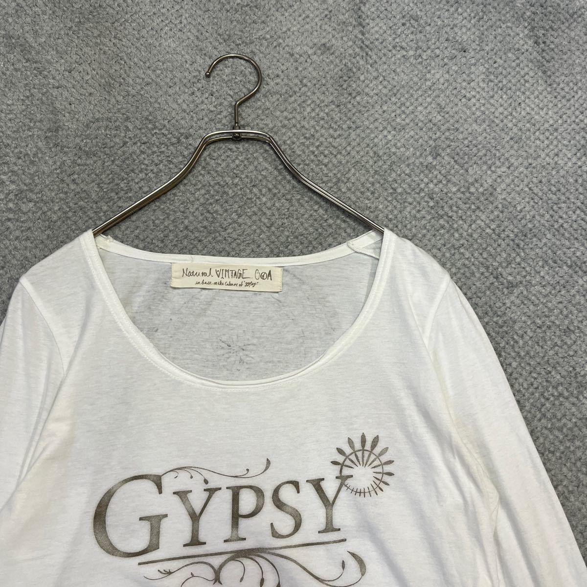 100円スタート♪ （9）natural vintage GOA　ゴア　長袖Tシャツ　薄手　サイズS　コットン　プリント　エスニック　日本製　ホワイト　白_画像3