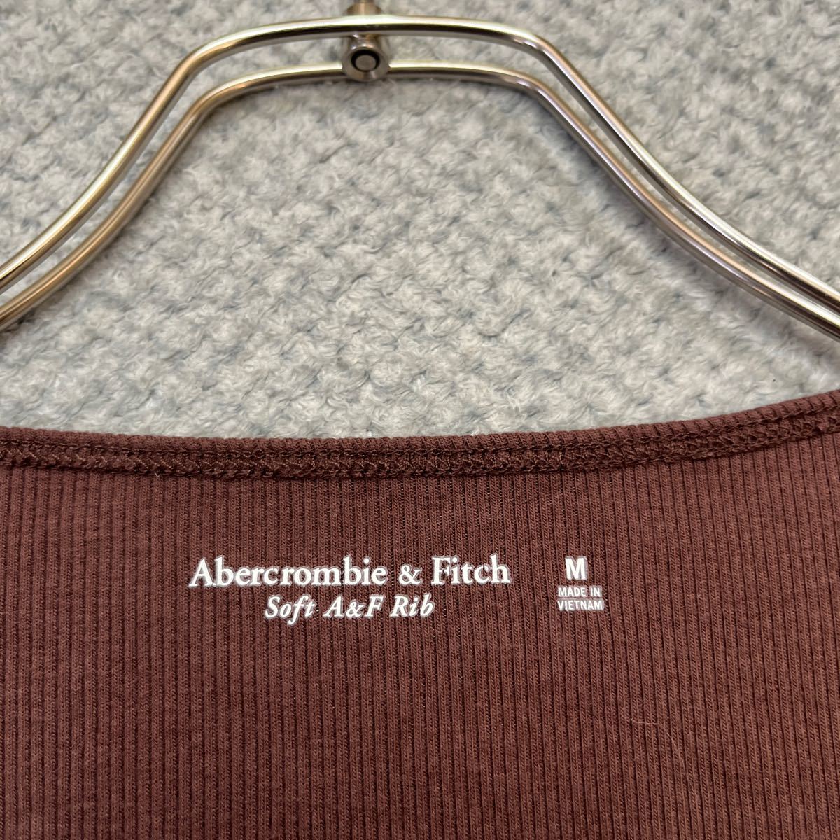 100円スタート♪ （5）Abercrombie & Fitch アバクロンビーフィッチ