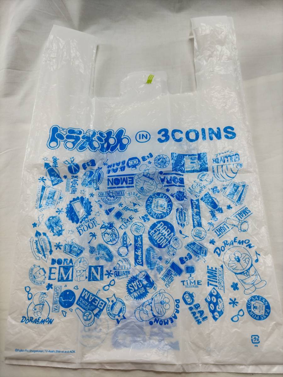 竝龜【新品】3coins ドラえもん 小銭入れ ダイカットポーチ 小物入れ 薬 アクセサリー スリーコインズ 限定 未使用の画像5