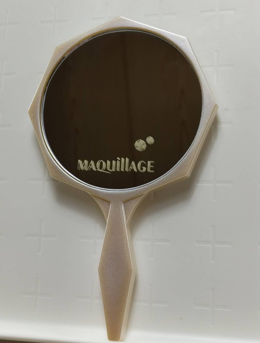 ..[ beautiful goods ] MAQuillAGE hand-mirror MAQuillAGE not for sale Novelty limitation mirror mirror travel going out keep .. make-up correcting office .