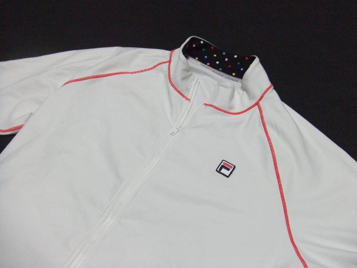 FILA　★　白系　ラッシュガード　水着　スイムウエア　サイズ11L　　　　　　　　　　　　　　　　　　　　　　　　M466_画像2