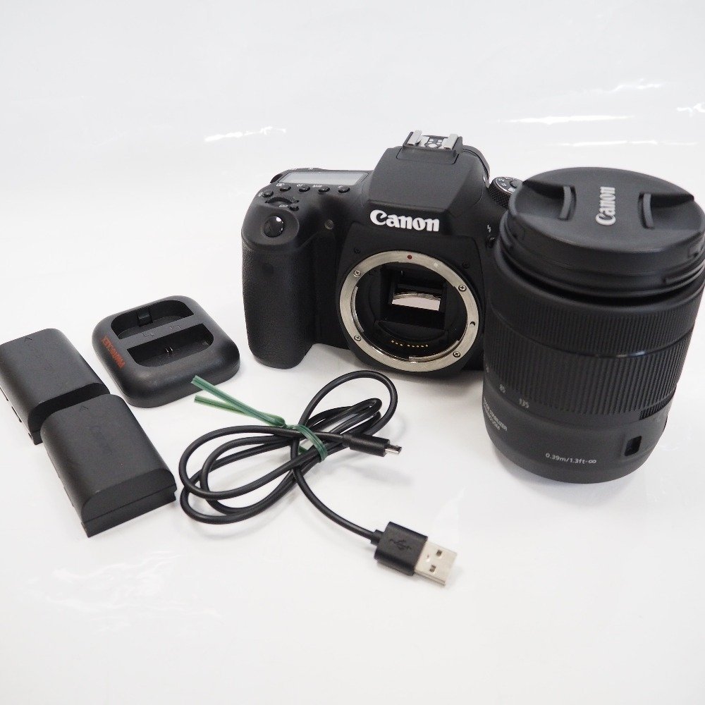 Th949511 キャノン デジタル一眼レフカメラ EOS 90D EF-S18-135 IS USM レンズキット canon 中古_画像1