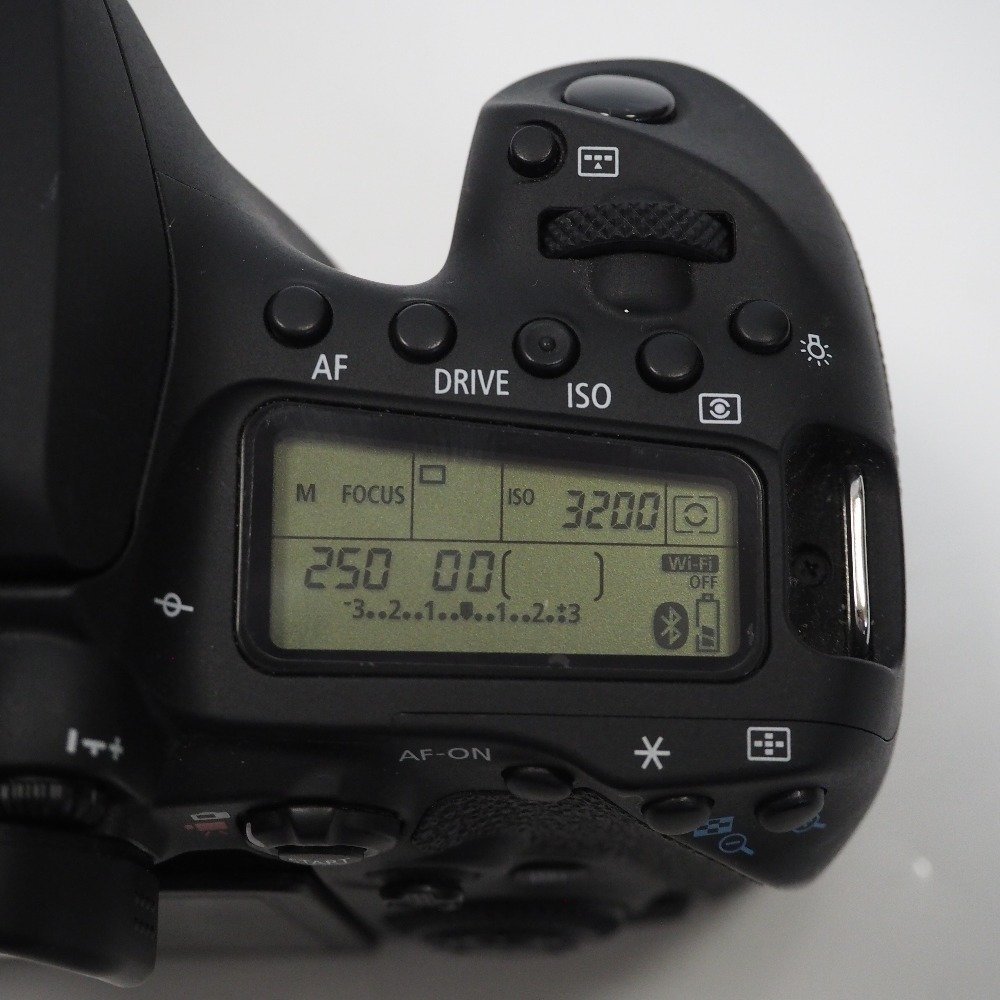 Th949511 キャノン デジタル一眼レフカメラ EOS 90D EF-S18-135 IS USM レンズキット canon 中古_画像8