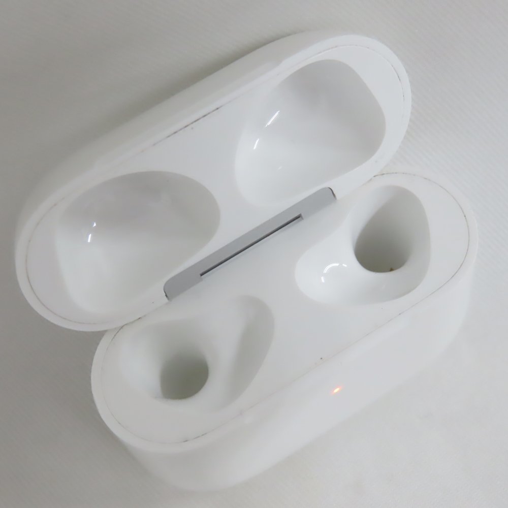 Ts772711 Apple イヤホン AirPods (第 3 世代) Lightning 充電ケース A2897 中古_画像6