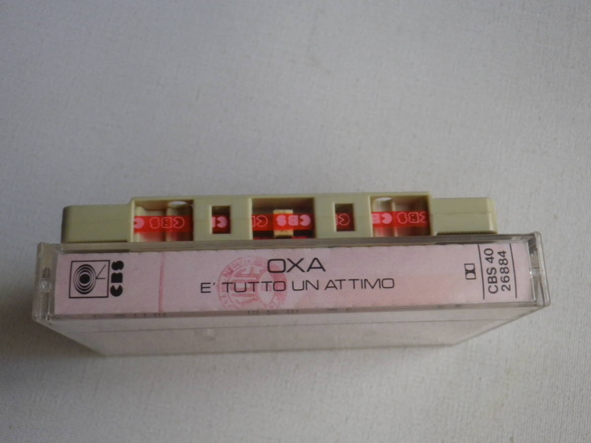 ◆カセット◆OXA / E'TUT TO UN AT TIMO 輸入版　中古カセットテープ多数出品中！_画像3