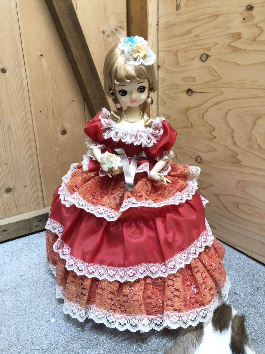 スキヨ? 約60cm ドール フランス人形 赤ドレス レッド おもたい スキヨ? 約60cm ドール フランス人形 赤ドレス レッド おもたい