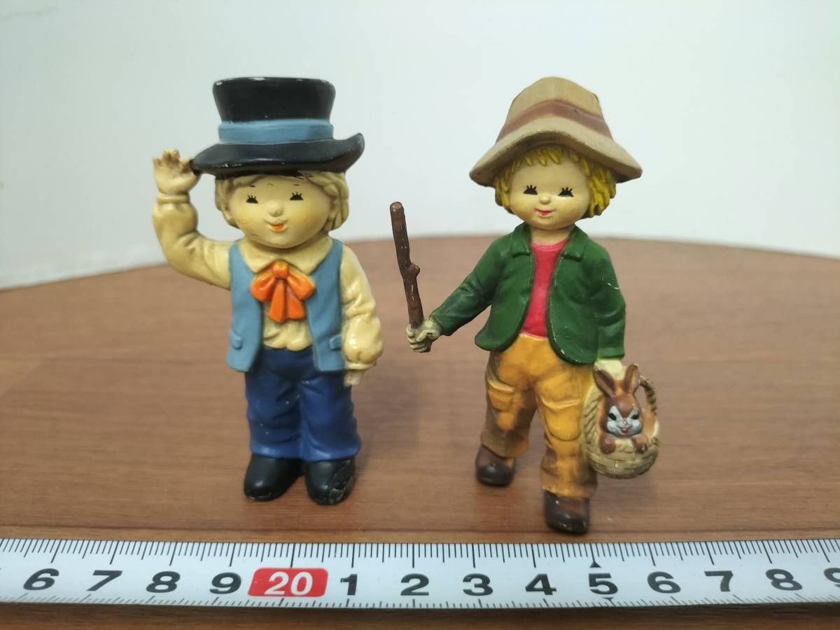 コレクション　昭和　レトロ　アンティーク　陶器　人形　少年　飾り　置物　2個　まとめて_画像1