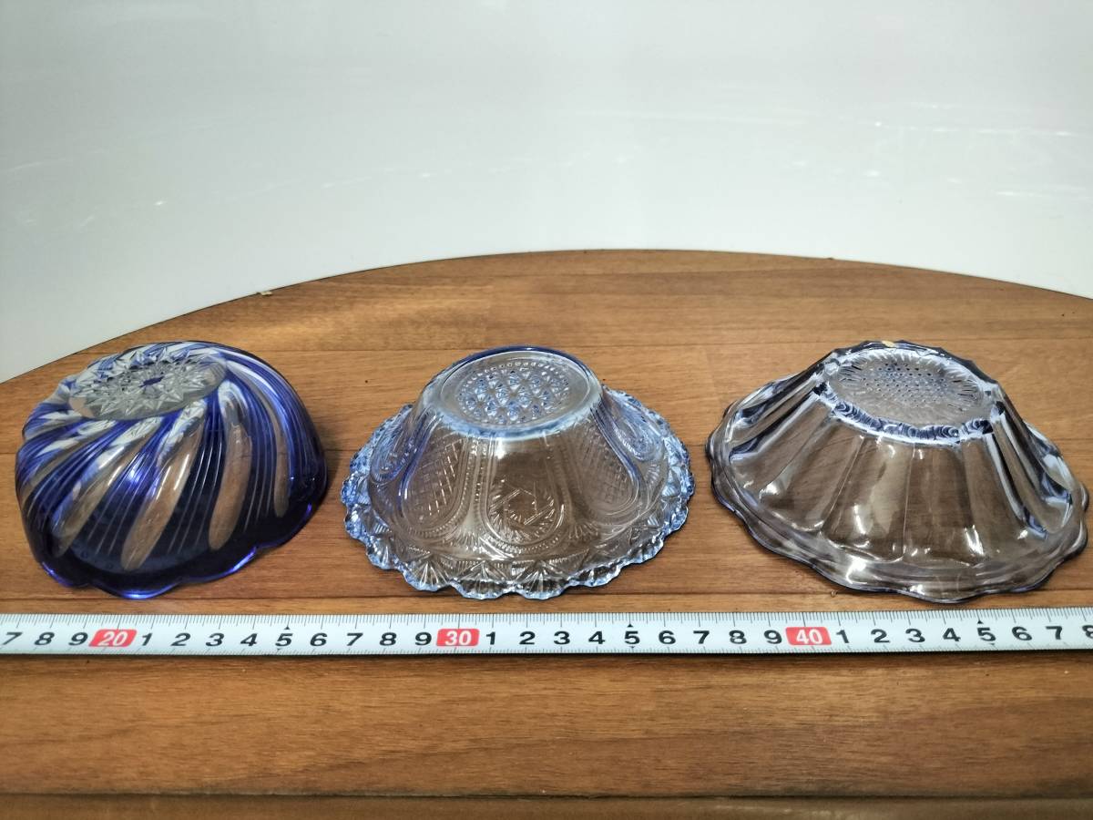 コレクション　昭和　レトロ　アンティーク　ガラス皿　切子　デザイン硝子　料理皿　3枚　まとめて_画像5