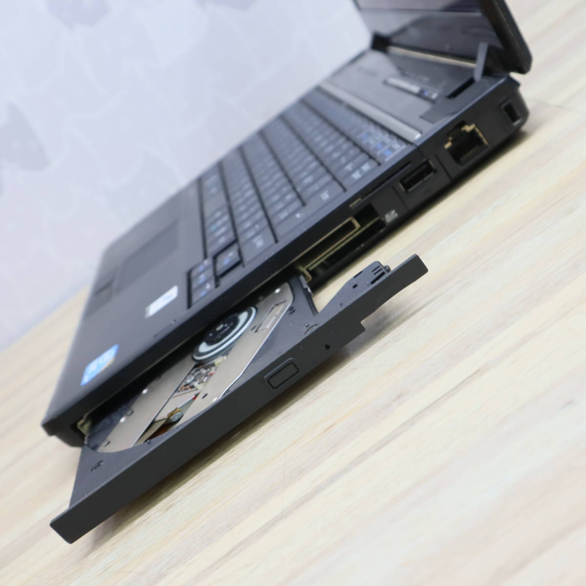 ★中古PC 高性能i5！新品SSD256GB★LIFEBOOK P775A Core i5-430UM Win11 Microsoft Office 2019 Home&Business 中古品 ノートPC★P59723_画像8