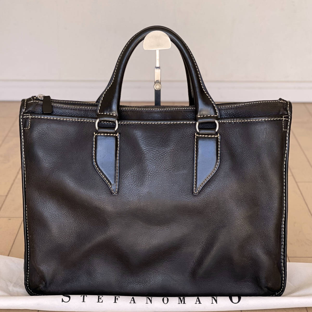 予約中！】 【美品・定価89,100円】 Stefanomano SH77 ステファノ