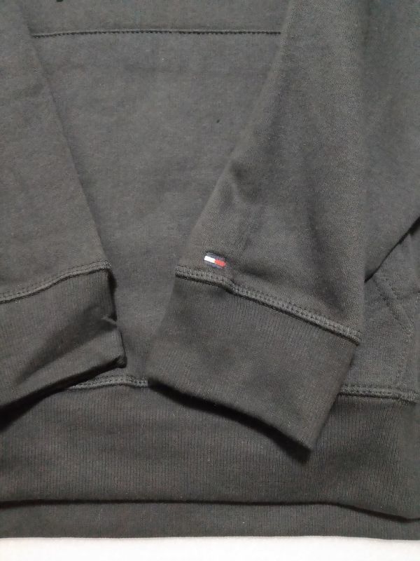 1円開始　未使用　923　M　black　Tommy Hilfiger　トミー ヒルフィガー　長袖　パーカー_画像3