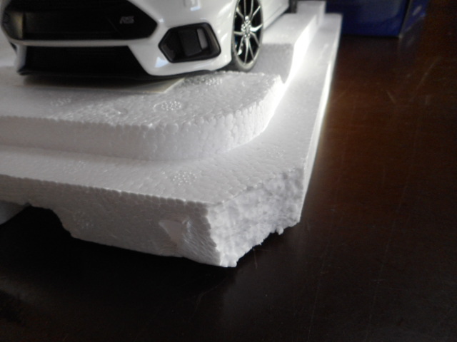 ★★1/18 フォード フォーカス RS ホワイト オートアート Auto art Ford Focus RS White 難★★_画像5