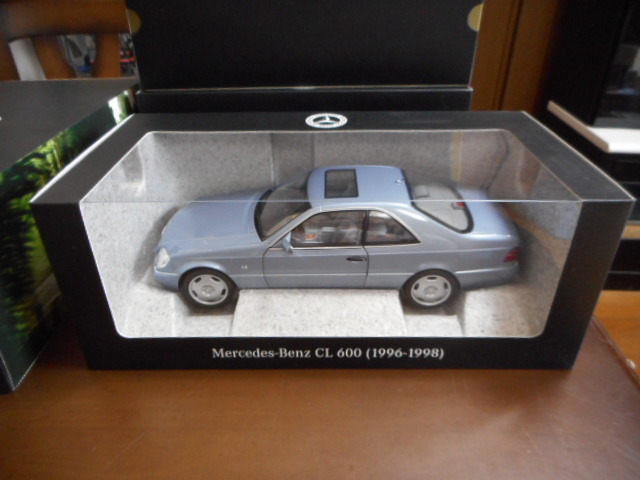 **1/18 dealer special order Mercedes Benz CL coupe CL600 blue Mercedes-Benz CL600 C140 6.0V12 1996-1998**
