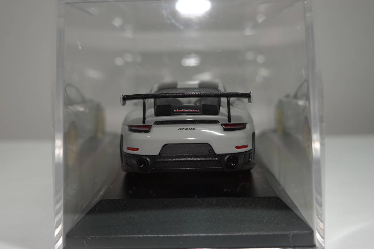 ☆1円始レア500台限定未開封☆PMA 1/43 ポルシェPorsche 911(991.2) GT2RS Weissach Paket 2018　Chalk ☆231116_画像7