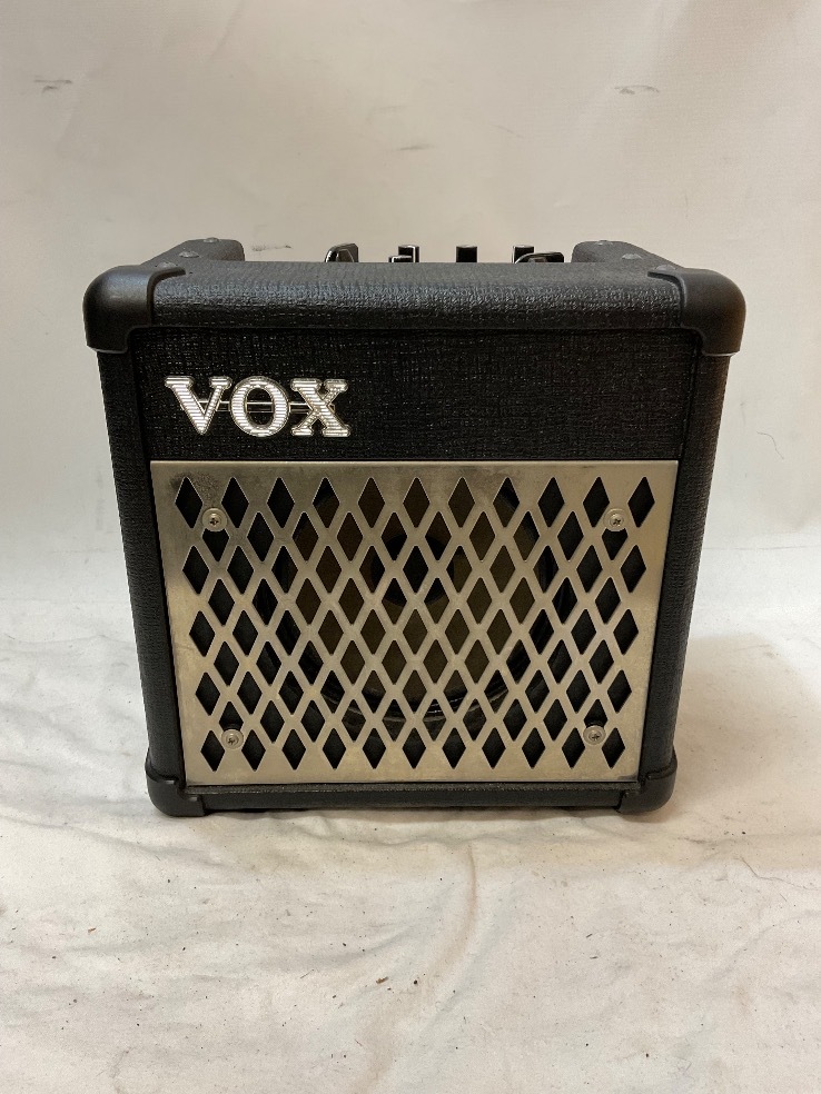 u53018　中古　VOX DA5 エレキアンプ_画像1