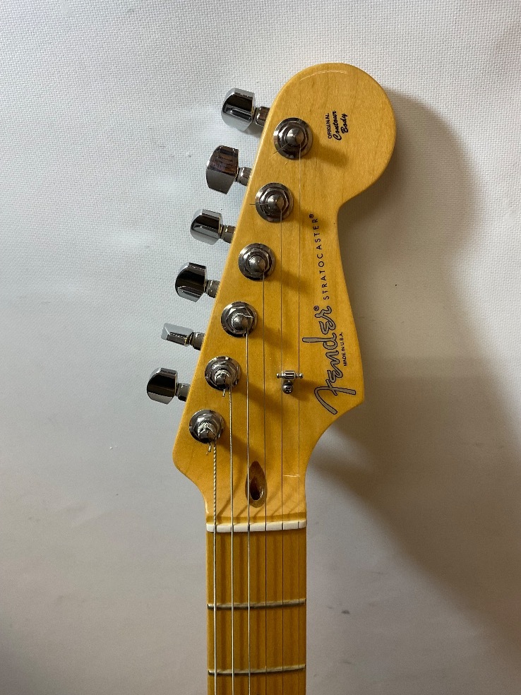 u53099　中古　フェンダーUSA　57 Stratocaster 60th model_画像2