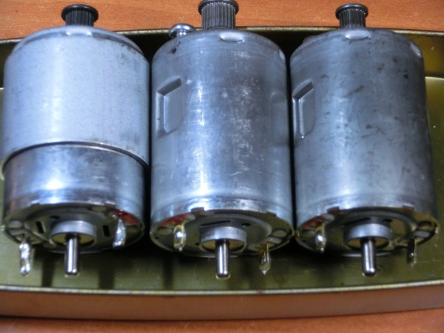 DC motor 3 шт совместно / рабочее состояние подтверждено (M441)