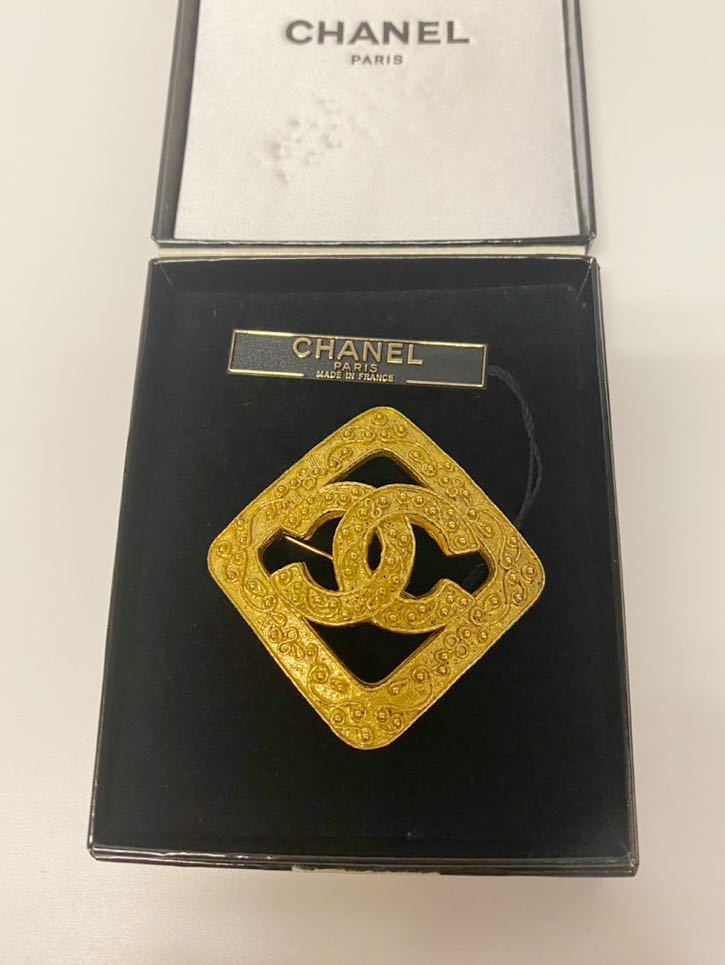 未使用　レア　CHANEL シャネル　94A　ヴィンテージ　ココマーク　ブローチ　ひし形　箱/正規タグ_画像3