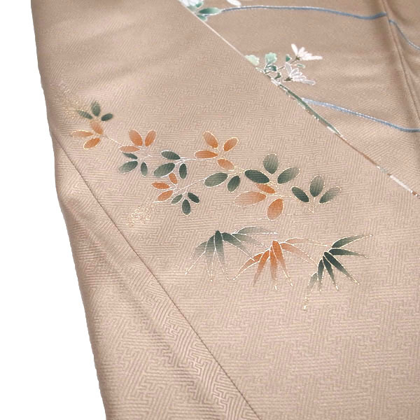  visit wear kimono . gold silver . processing hand dyeing ground .. .. shop light brown beige chrysanthemum wave formal silk silk ....63.5 M used brand new sn582