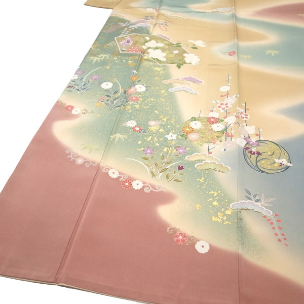  visit wear kimono . hand .... gold paint processing 5 color bokashi . ground paper flowers of four seasons .. comb formal silk silk ....65.5 M used brand new sn649