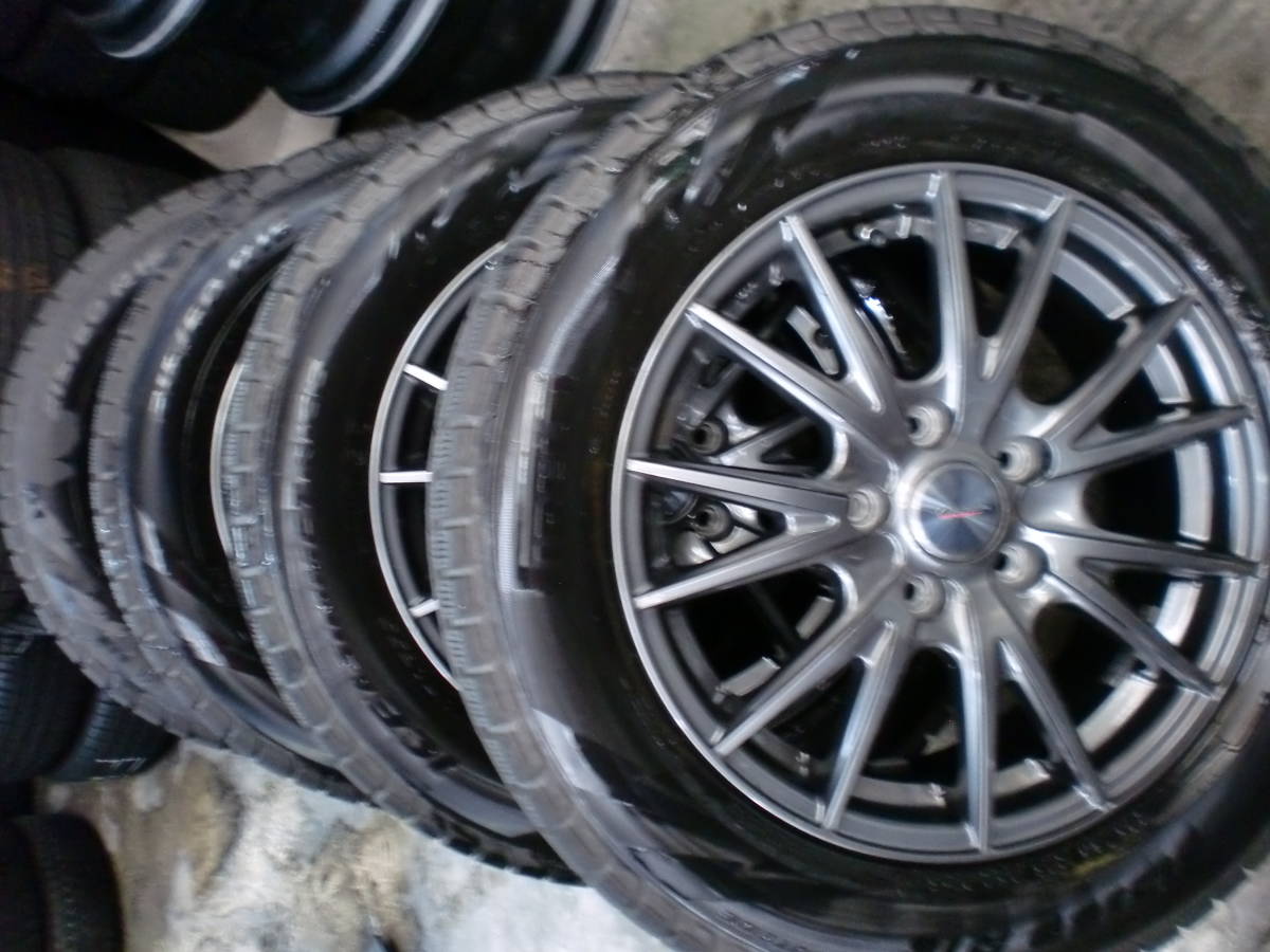 VELVA　16×6.5　PCD114.3　+53★スタッドレス　215/60R16　4本＃クラウン・エスティマ・オデッセイ_画像1