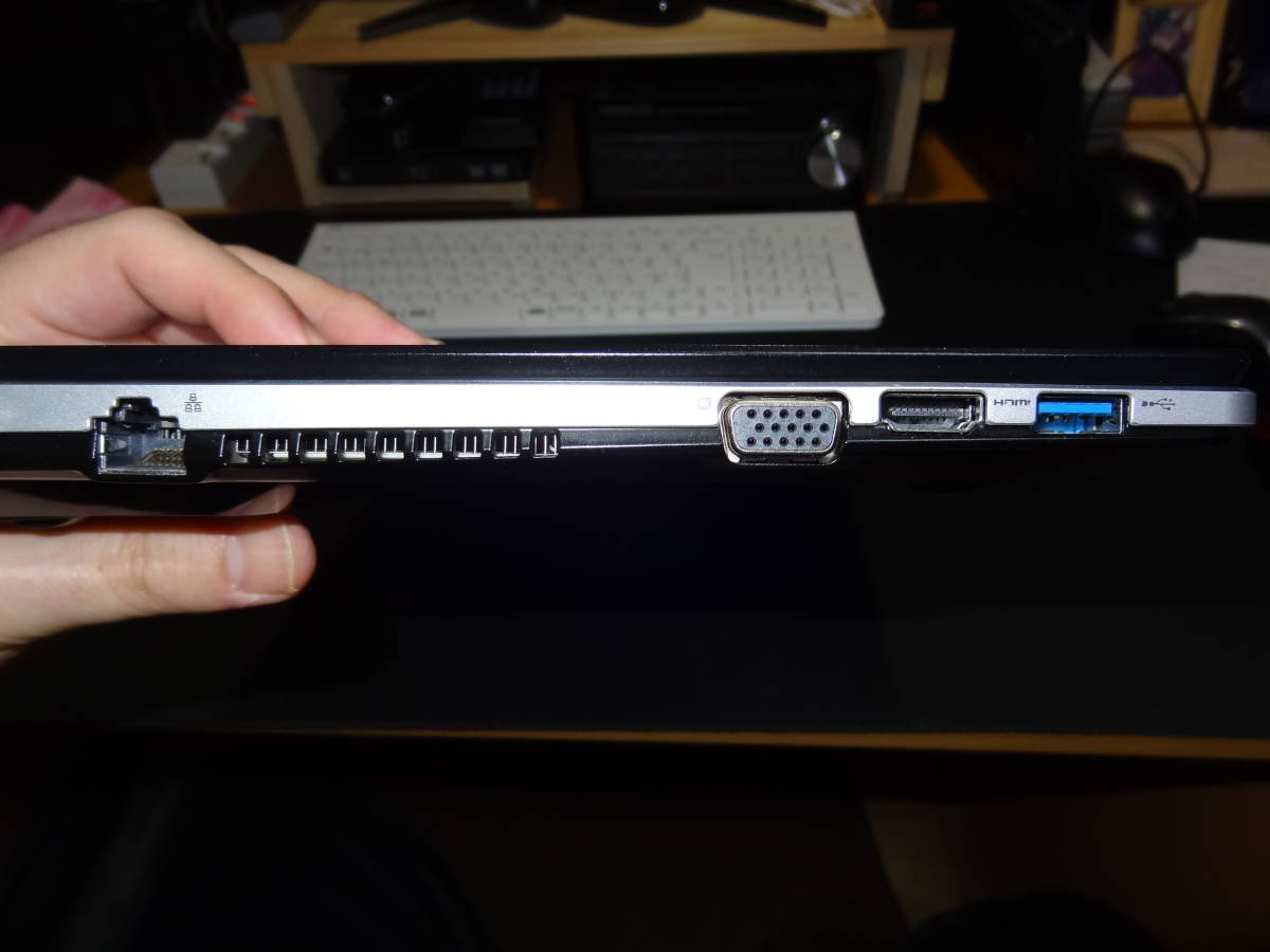 Fujitsu LIFEBOOK S935/K（法人モデル）_画像7