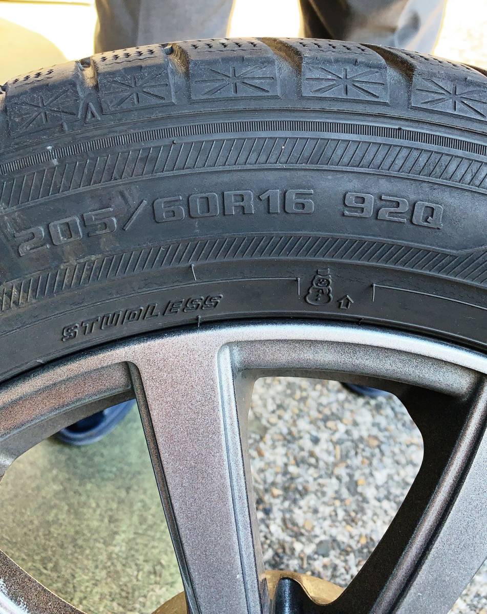 グッドイヤー・スノーICE NAVI６・205/60 R16 ホイルZACK（JP-110)中古品(送料出品者払い/引き取りの場合送料分返却）の画像5