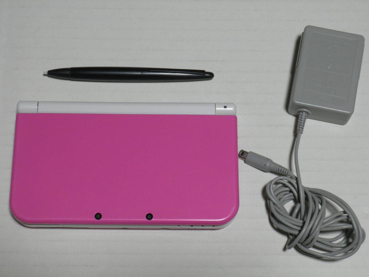 3DS★Newニンテンドー3DS LL ピンク×ホワイト 本体＋オマケ/ACアダプタ＋ニンテンドー3DS LL カラータッチペン 互換品(未使用)