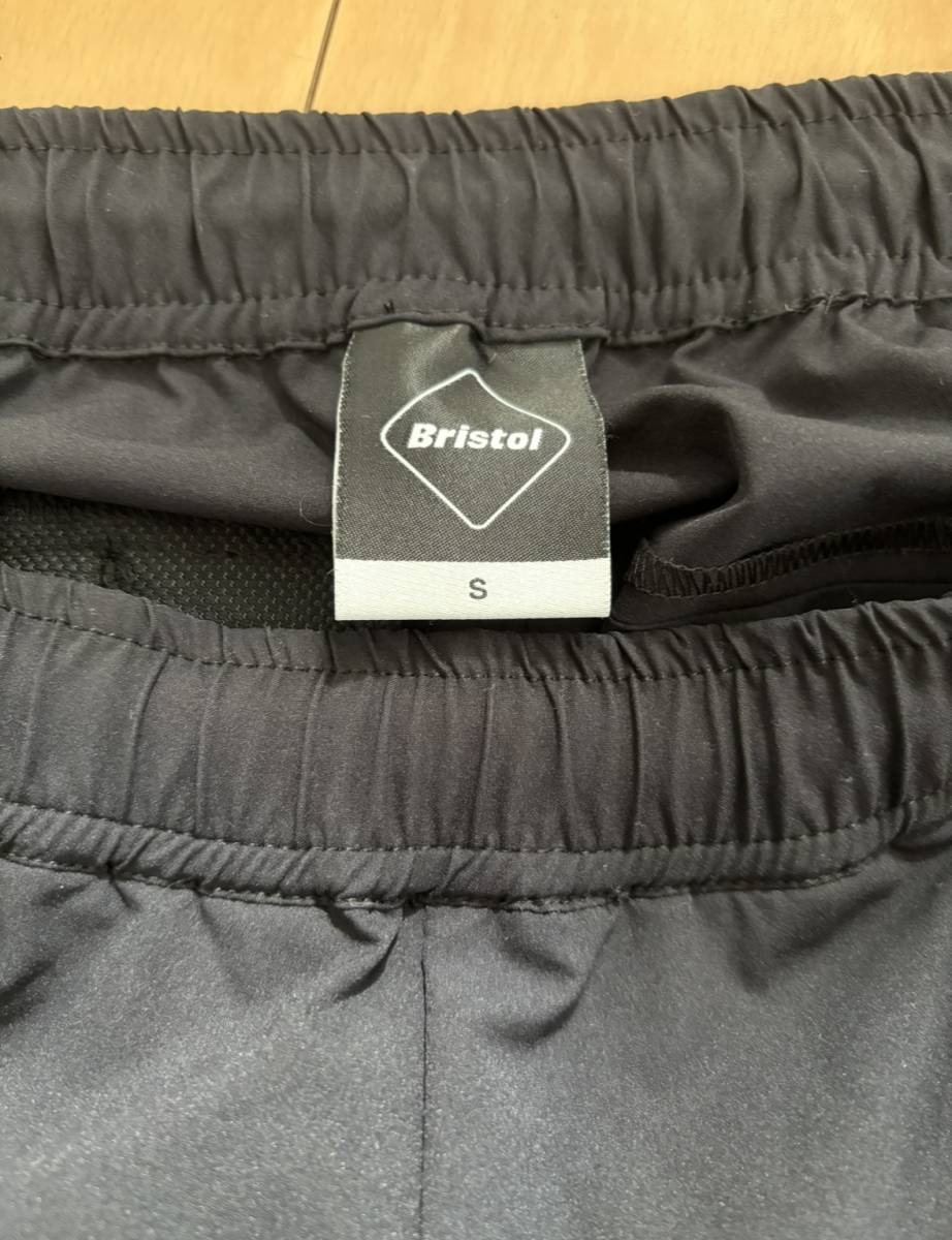 F.C.real bristol 23SS VENTILATION LOGO EASY PANTS ベンチレーション ロゴ イージーパンツ 黒  Sサイズ 美品 ナイロンパンツ ソフ