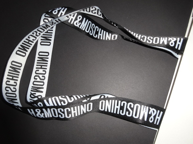 MOSCHINO H&M コラボ 新品 ショッピングバッグ バッグ 紙袋 ロゴ 白 ホワイト モスキーノ ジェレミースコット