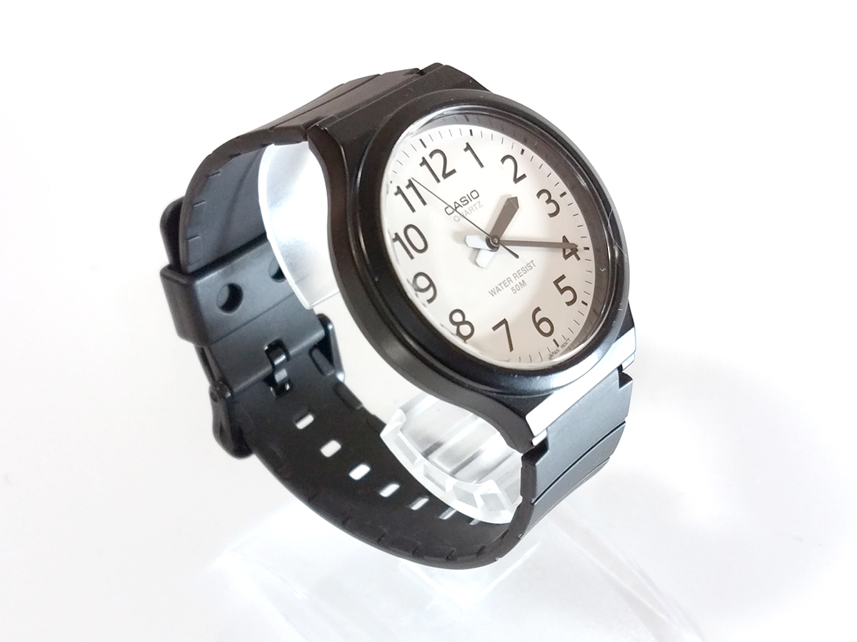 【 稼働中 】 CASIO Collection STANDARD MW-240-7BJH (Module 1330) Quartz Wrist Watch / カシオ チプカシ クオーツ 腕時計_画像3