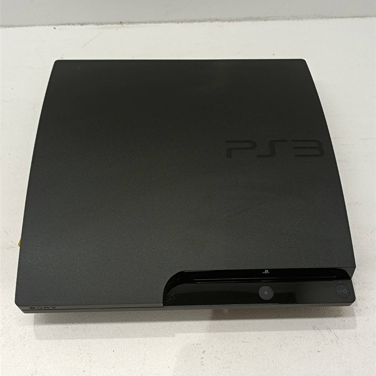 067）B 〈中古品〉Playstaion3 PS3 本体のみ CECH-3000A 160GB【動作確認/初期化済】_画像1