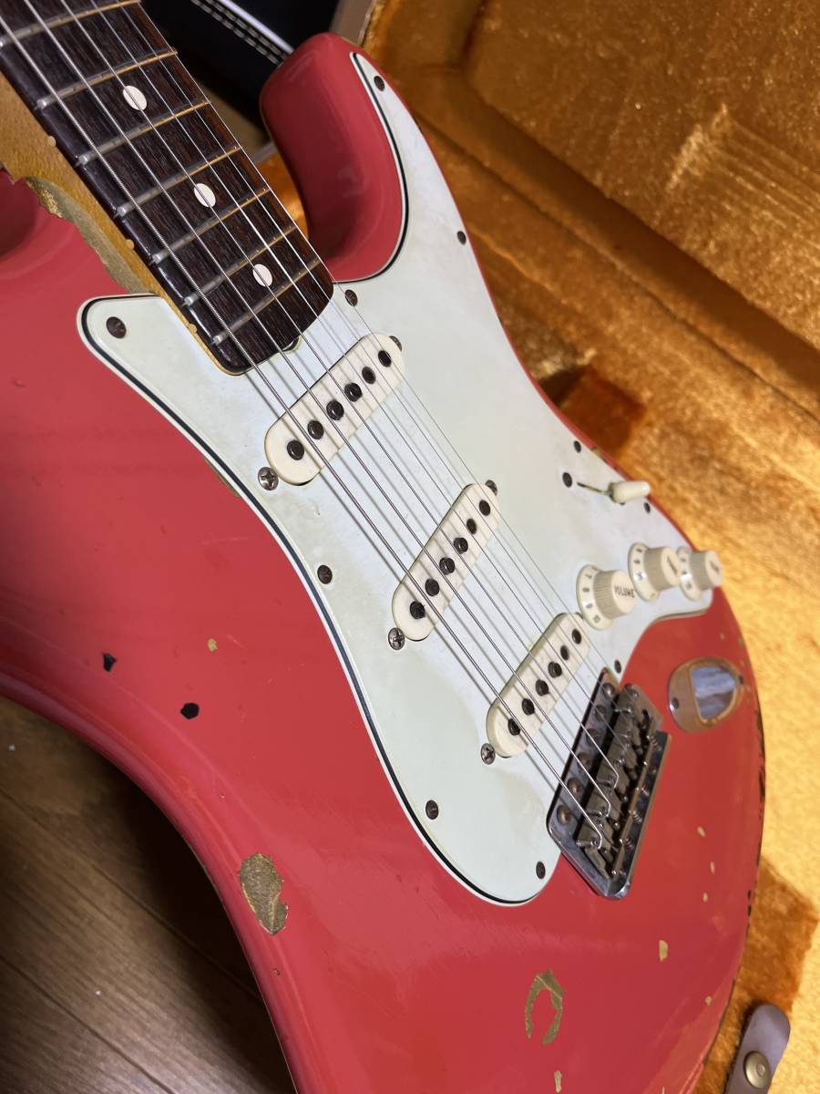 ☆★☆Fender Custom Shop Michael Landau Signature 1963 Relic Stratocaster Fiesta Red over 3-Color Sunburst☆★☆_画像7