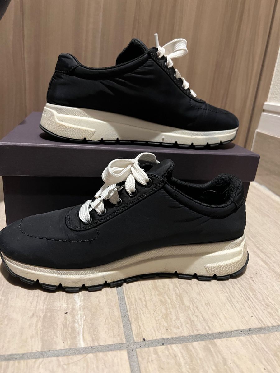 【限定値下げ38780→35870】PRADA プラダ　ロゴ　スニーカー　23.5～24㎝　37 レディース　