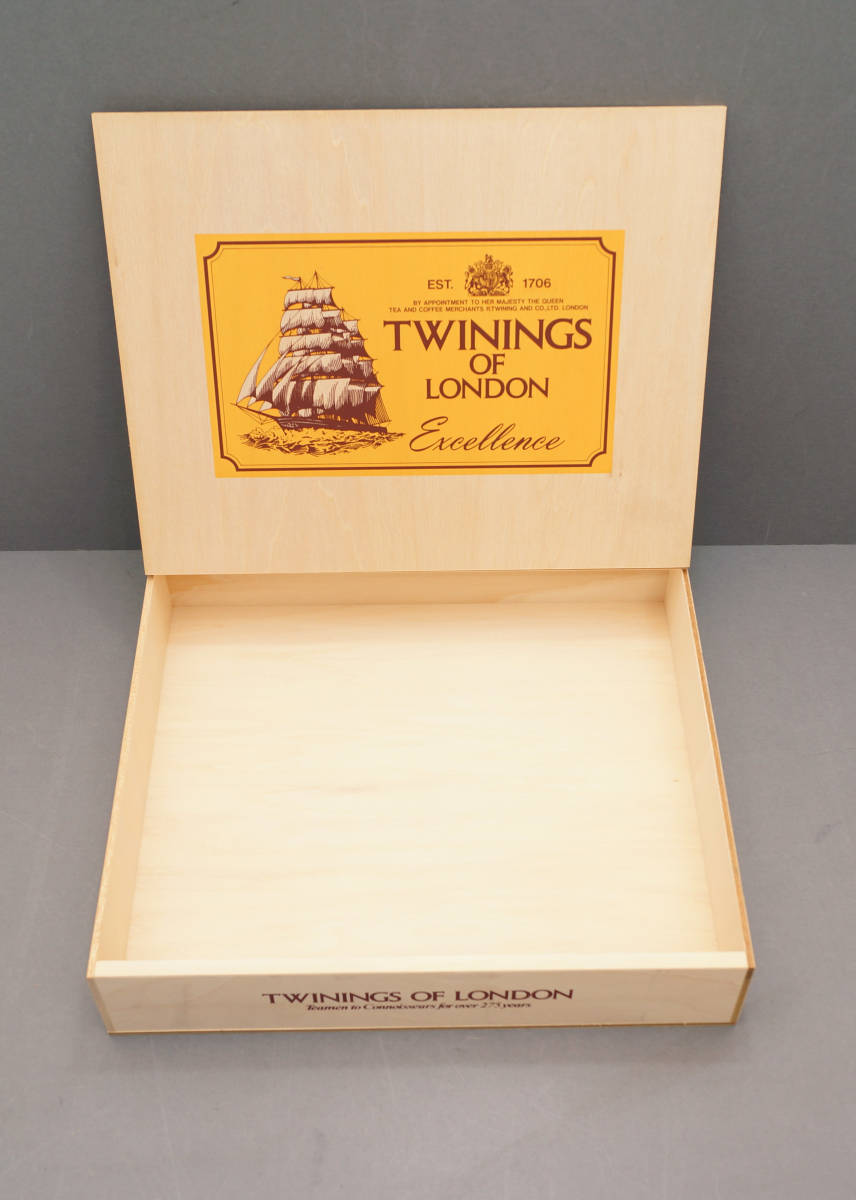 レトロ　アンティーク　英国　Twinings　紅茶箱　空き箱　_画像3