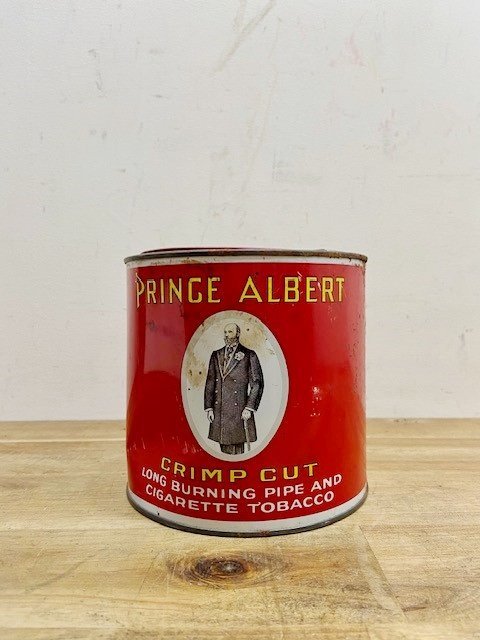 アメリカ ヴィンテージ タバコ 缶 PRINCE ALBERT 50’s シガレット インテリア 小物入れ 店舗備品 ディスプレイ アメリカン雑貨【B710】_画像1