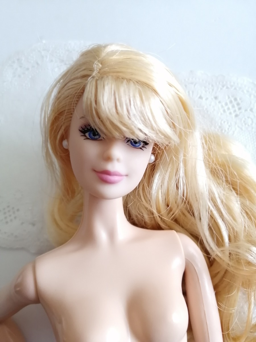 3r1005 バービー イッツ・ア・ガール dgw37 コレクター Barbie It's a Girl. ピンクラベル 長め斜め前髪 金髪