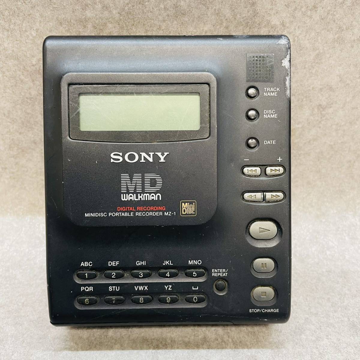 #6-02）SONY MZ-1 MDウォークマン ポータブルMDレコーダー 通電確認済み_画像1