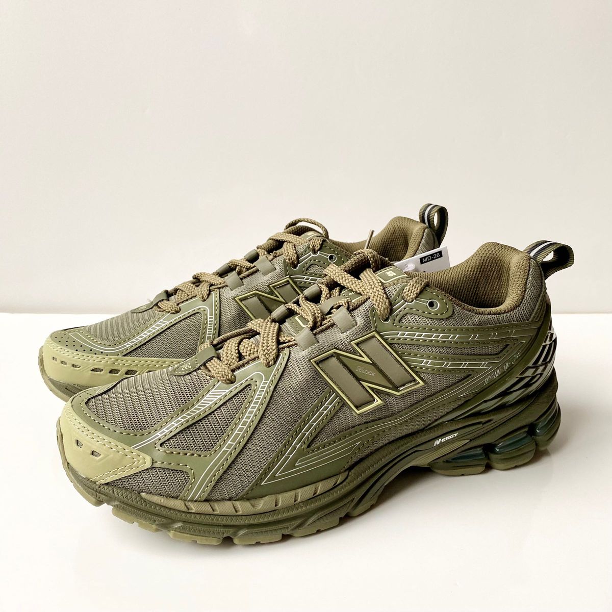 ニューバランス newbalance M1906RHB 29.0cm