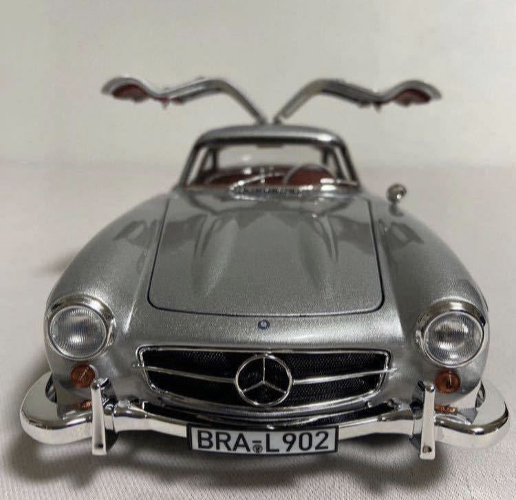 ★ノレブ／NOREV：1/18 ★メルセデス ベンツ 300 SL／Mercedes-Benz 300 SL Gullwing 1954 (Silver) ★未展示モデル♪_画像10