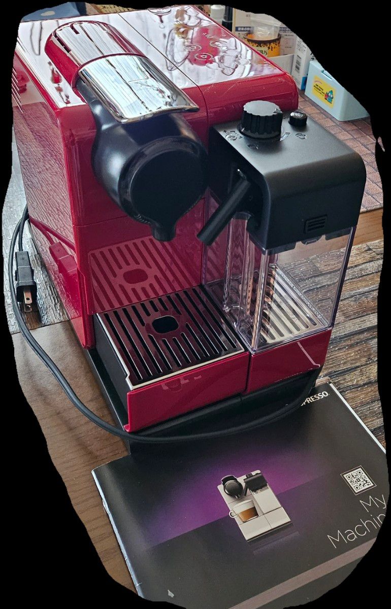 NESPRESSO My Machine F511