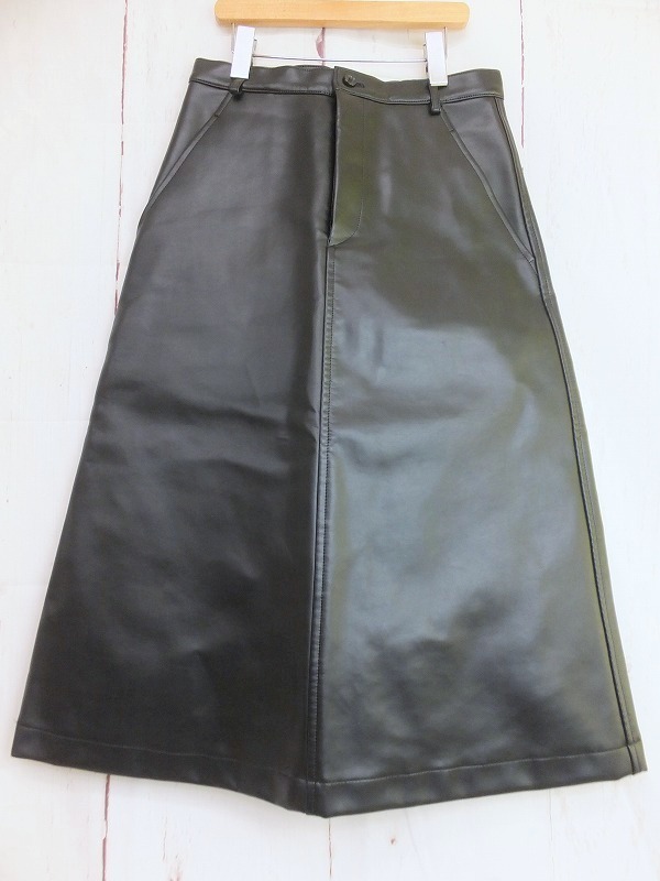 BLACK COMME des GARCONS ブラック コムデギャルソン フェイクレザースカート ブラック 合成皮革100% M 1I-S001 AD2021_画像1